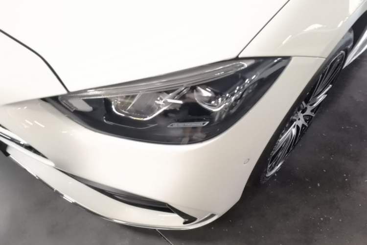 Used Mercedes-Benz C-Class 2023 Revised C 200 L Sport Edition Left Front Headlight