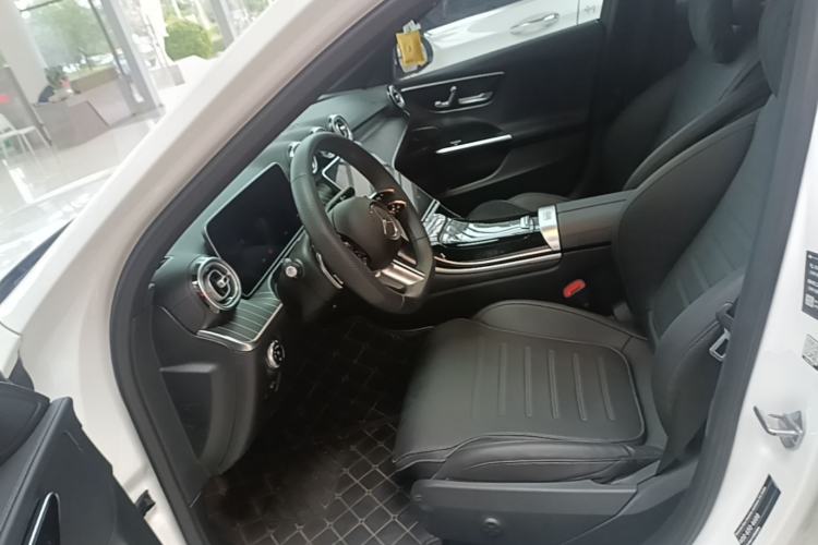 Used Mercedes-Benz C-Class 2023 Restyled C 260 L Sport Edition Left Front Seat