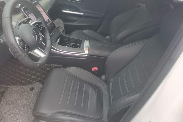 Used Mercedes-Benz C-Class 2023 Second Facelift C 260 L Sport Edition Left Front Seat