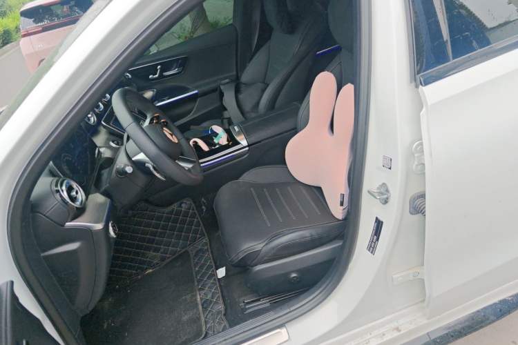 Used Mercedes-Benz C-Class 2023 Second Facelift C 260 L Starry Night Sports Edition Left Front Seat