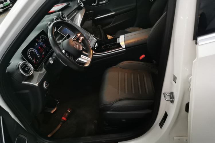 Used Mercedes-Benz C-Class 2023 C 260 L Sport Edition Left Front Seat