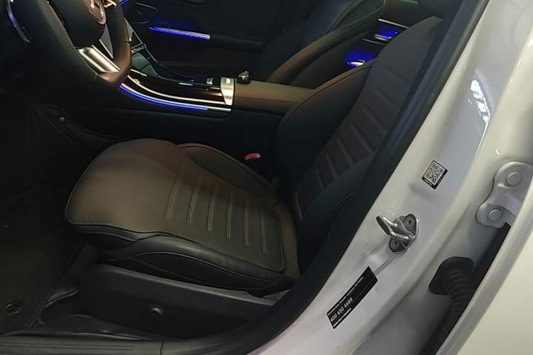 Used Mercedes-Benz C-Class 2023 Restyled C 260 L Sport Edition Left Front Seat