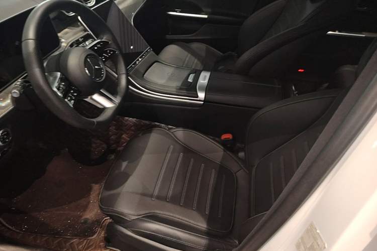 Used Mercedes-Benz C-Class 2023 Restyled C 260 L Sport Edition Left Front Seat