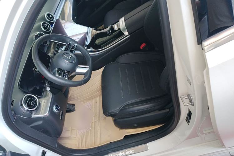 Used Mercedes-Benz C-Class 2023 Second Facelift C 260 L Sport Edition Left Front Seat