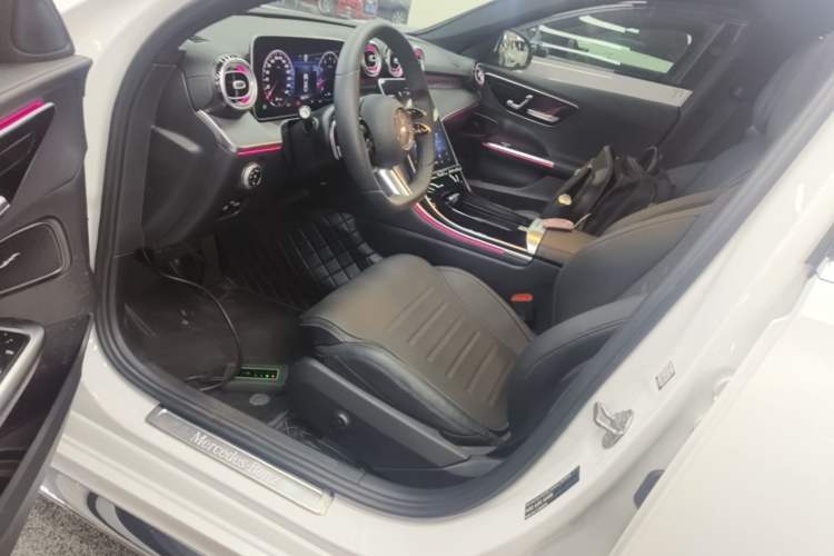 Used Mercedes-Benz C-Class 2023 C 260 L Sport Edition Left Front Seat