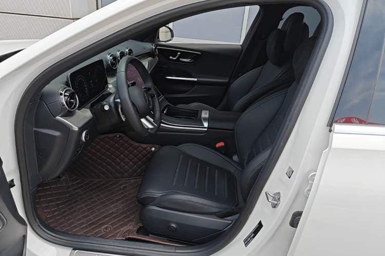 Used Mercedes-Benz C-Class 2023 Second Facelift C 260 L Sport Edition Left Front Seat