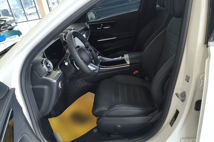 Used Mercedes-Benz C-Class 2023 Restyled C 260 L Sport Edition Left Front Seat