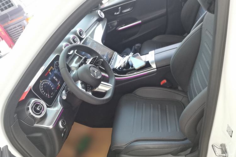 Used Mercedes-Benz C-Class 2023 Restyled C 260 L Night Edition Sports Version Left Front Seat