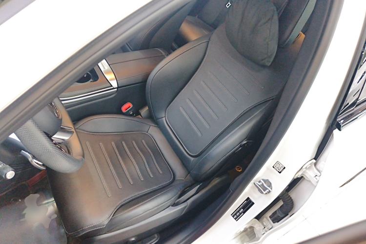 Used Mercedes-Benz C-Class 2023 Second Facelift C 260 L Starry Night Sports Edition Left Front Seat