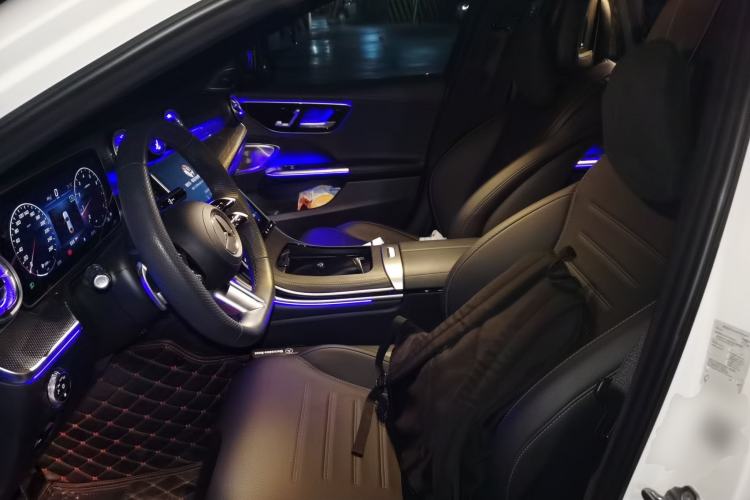 Used Mercedes-Benz C-Class 2023 Restyled C 260 L Night Edition Sports Version Left Front Seat