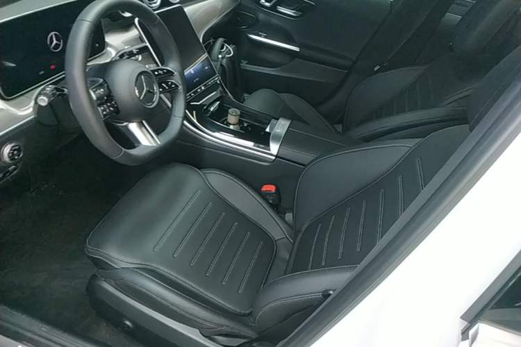 Used Mercedes-Benz C-Class 2023 Second Facelift C 260 L Sport Edition Left Front Seat