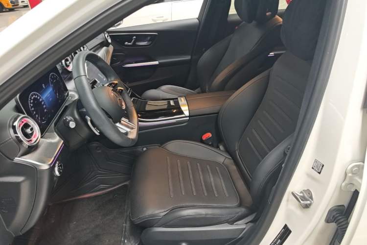 Used Mercedes-Benz C-Class 2023 Restyled C 260 L Sport Edition Left Front Seat