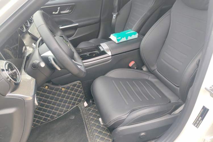 Used Mercedes-Benz C-Class 2023 Revised C 200 L Sport Edition Left Front Seat