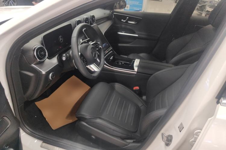 Used Mercedes-Benz C-Class 2023 Revised C 200 L Sport Edition Left Front Seat