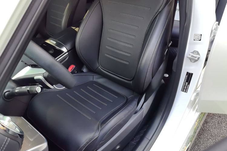 Used Mercedes-Benz C-Class 2023 Second Facelift C 260 L Sport Edition Left Front Seat