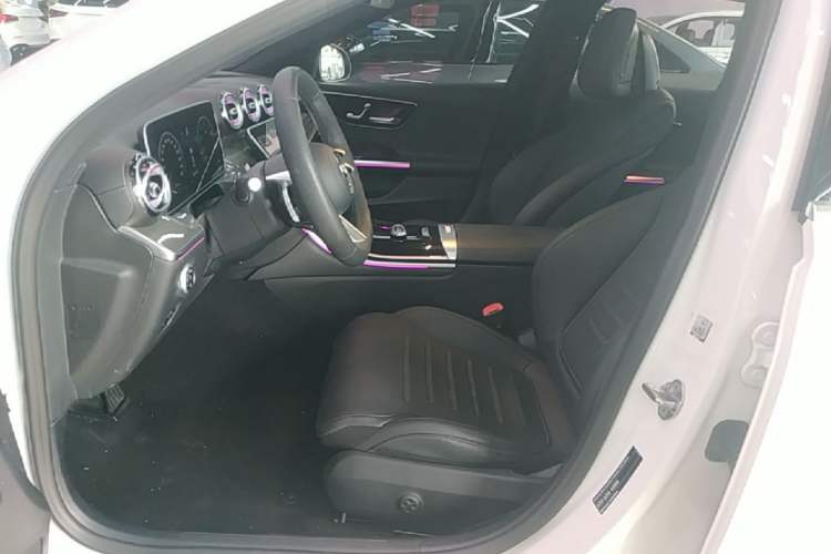 Used Mercedes-Benz C-Class 2023 Restyled C 260 L Sport Edition Left Front Seat