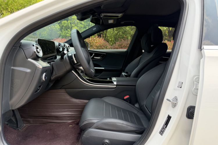 Used Mercedes-Benz C-Class 2023 Restyled C 260 L Sport Edition Left Front Seat