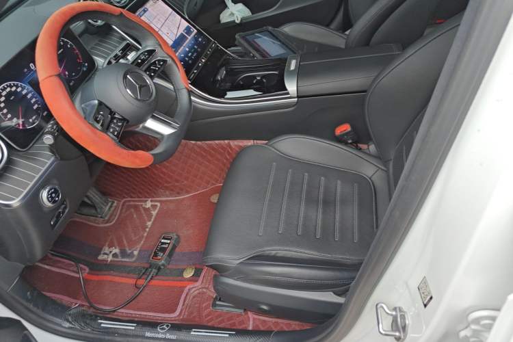 Used Mercedes-Benz C-Class 2023 Restyled C 260 L Sport Edition Left Front Seat