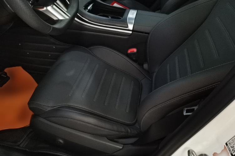 Used Mercedes-Benz C-Class 2023 Second Facelift C 260 L Starry Night Sports Edition Left Front Seat