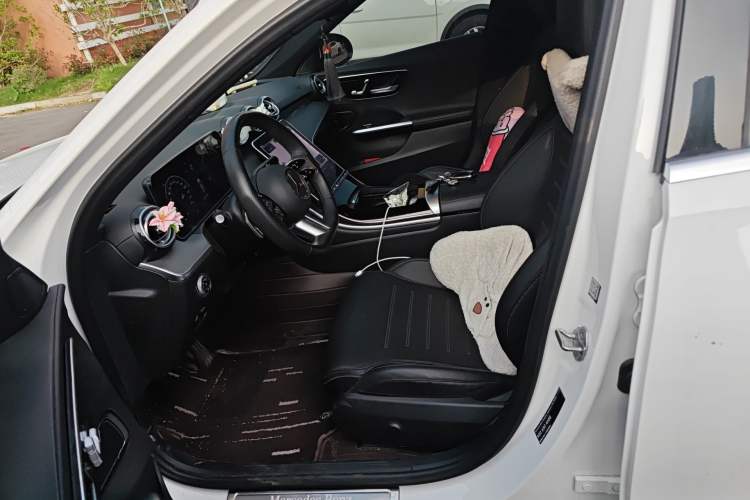 Used Mercedes-Benz C-Class 2023 C 260 L Sport Edition Left Front Seat