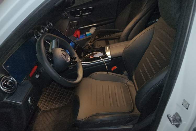 Used Mercedes-Benz C-Class 2023 Second Facelift C 260 L Sport Edition Left Front Seat