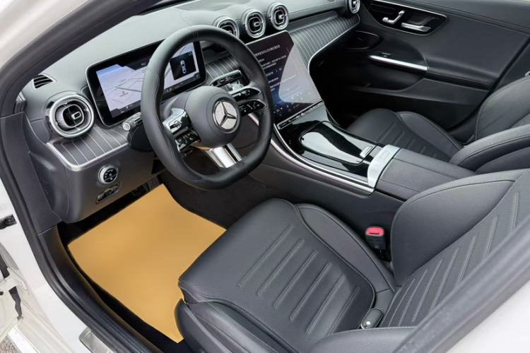 Used Mercedes-Benz C-Class 2023 C 260 L Sport Edition Left Front Seat