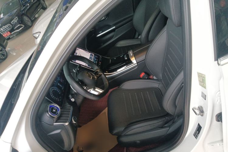 Used Mercedes-Benz C-Class 2023 C 260 L Sport Edition Left Front Seat