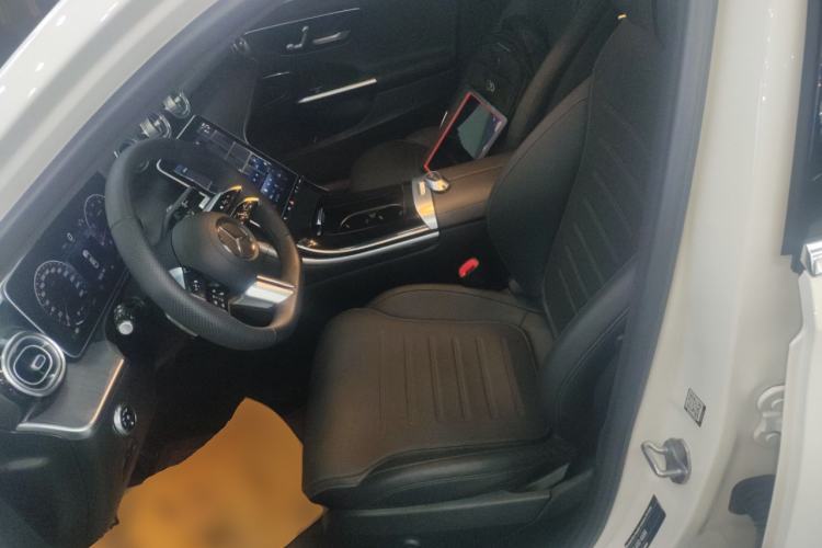 Used Mercedes-Benz C-Class 2023 Revised C 200 L Sport Edition Left Front Seat