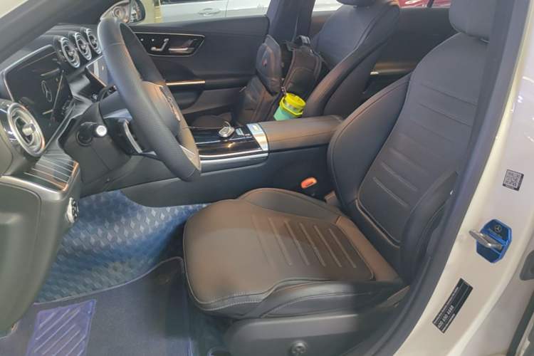Used Mercedes-Benz C-Class 2023 Second Facelift C 260 L Sport Edition Left Front Seat