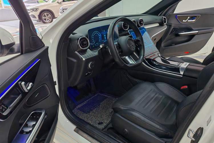 Used Mercedes-Benz C-Class 2023 C 200 L Sport Edition Left Front Seat