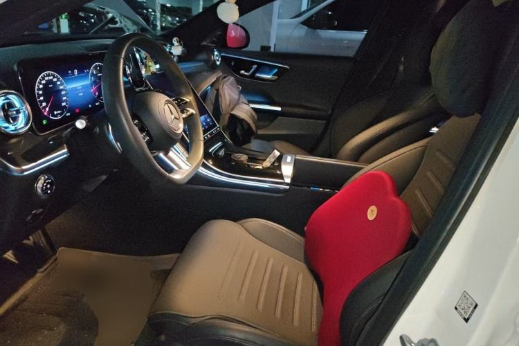 Used Mercedes-Benz C-Class 2023 Restyled C 260 L Night Edition Sports Version Left Front Seat