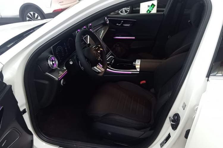 Used Mercedes-Benz C-Class 2023 Second Facelift C 260 L Sport Edition Left Front Seat