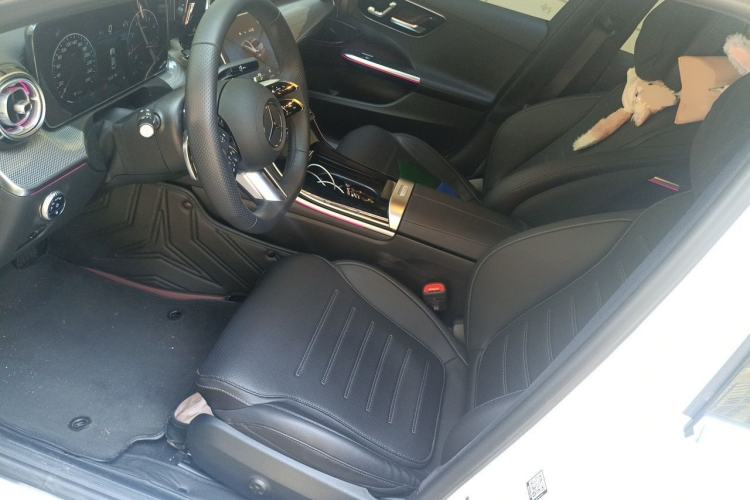 Used Mercedes-Benz C-Class 2023 Restyled C 260 L Sport Edition Left Front Seat