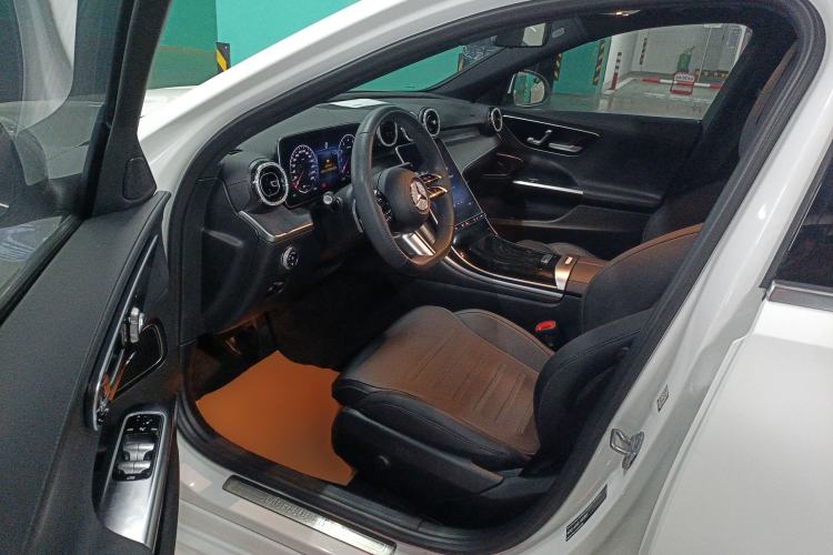 Used Mercedes-Benz C-Class 2023 Revised C 200 L Sport Edition Left Front Seat