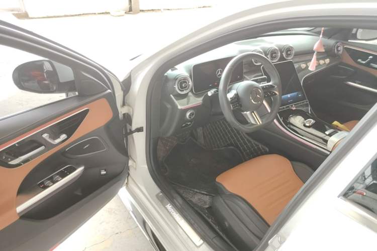 Used Mercedes-Benz C-Class 2023 C 260 L Sport Edition Left Front Seat