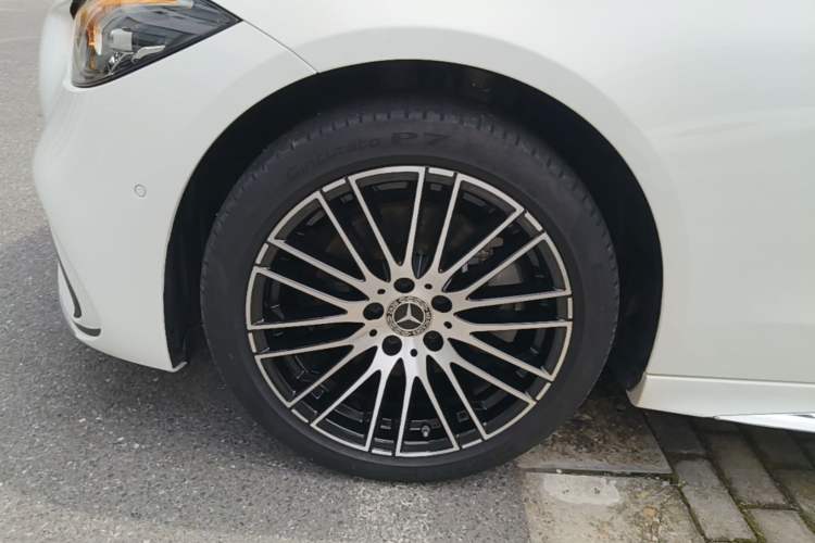 Used Mercedes-Benz C-Class 2023 C 200 L Sport Edition Left Front Wheel Hub
