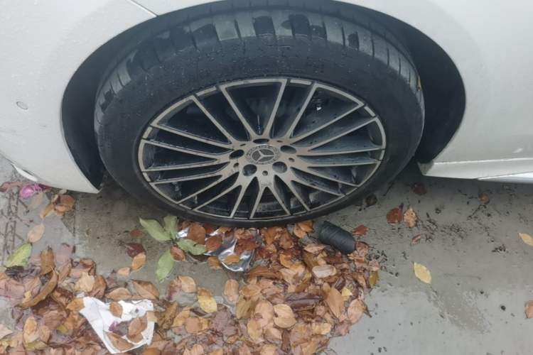 Used Mercedes-Benz C-Class 2023 Second Facelift C 260 L Sport Edition Left Front Wheel Hub
