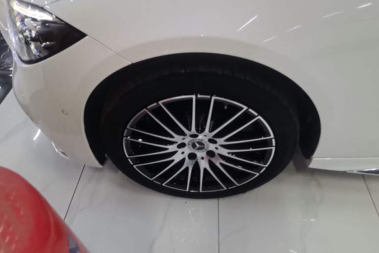 Used Mercedes-Benz C-Class 2023 Revised C 200 L Sport Edition Left Front Wheel Hub