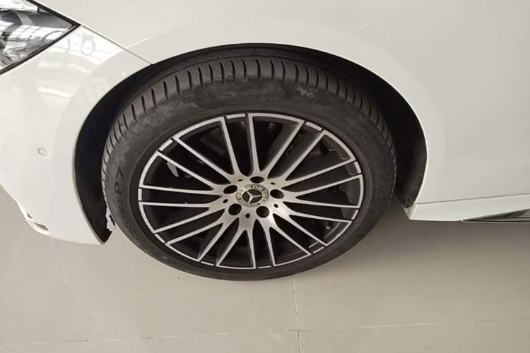 Used Mercedes-Benz C-Class 2023 Revised C 200 L Sport Edition Left Front Wheel Hub
