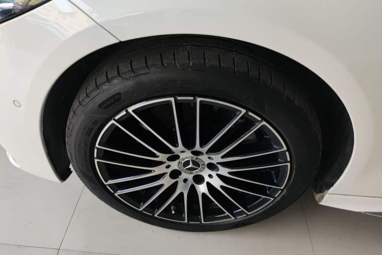 Used Mercedes-Benz C-Class 2023 C 260 L Sport Edition Left Front Wheel Hub