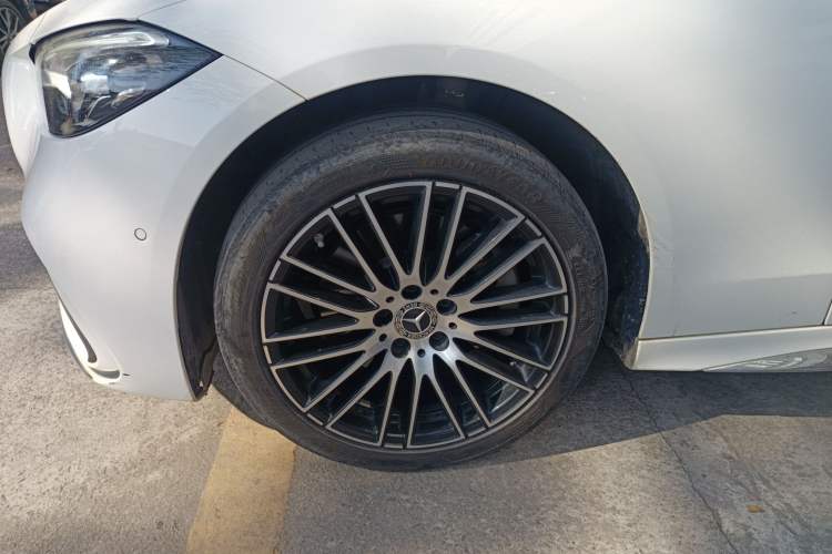 Used Mercedes-Benz C-Class 2023 C 260 L Sport Edition Left Front Wheel Hub