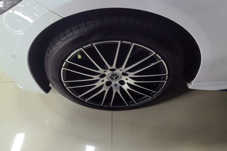 Used Mercedes-Benz C-Class 2023 C 260 L Sport Edition Left Front Wheel Hub