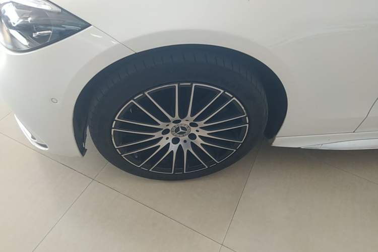 Used Mercedes-Benz C-Class 2023 Revised C 200 L Sport Edition Left Front Wheel Hub