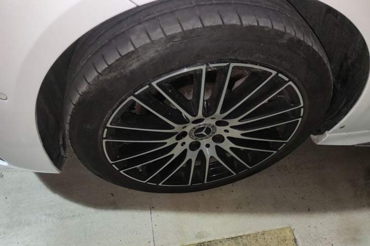 Used Mercedes-Benz C-Class 2023 C 260 L Sport Edition Left Front Wheel Hub