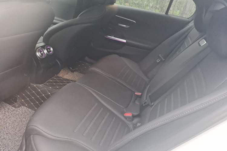 Used Mercedes-Benz C-Class 2023 Second Facelift C 260 L Sport Edition Left Rear Seat