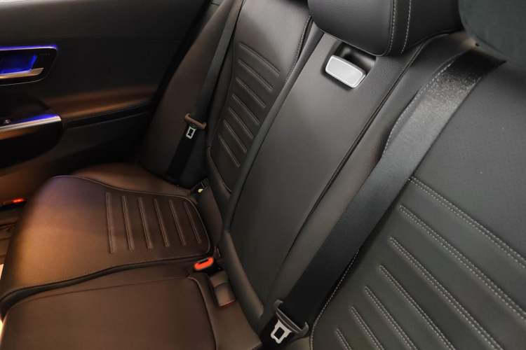 Used Mercedes-Benz C-Class 2023 C 200 L Sport Edition Left Rear Seat