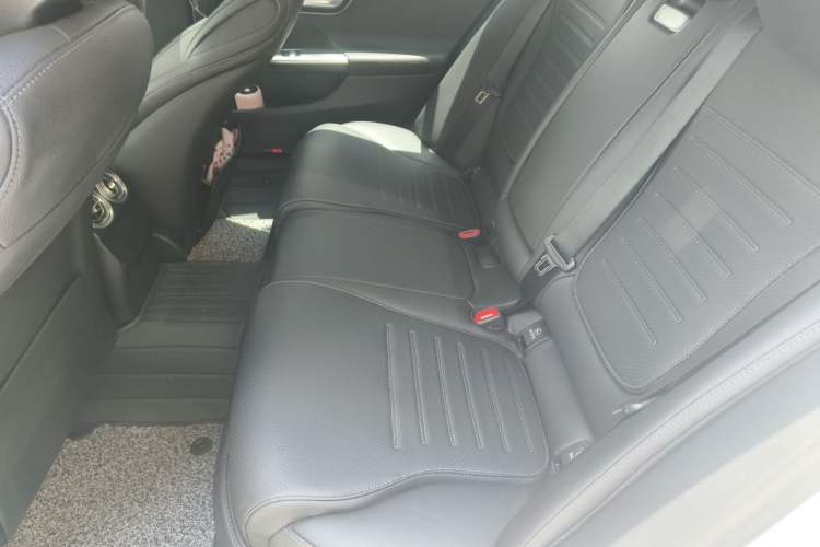 Used Mercedes-Benz C-Class 2023 Facelift C 260 L Left Rear Seat