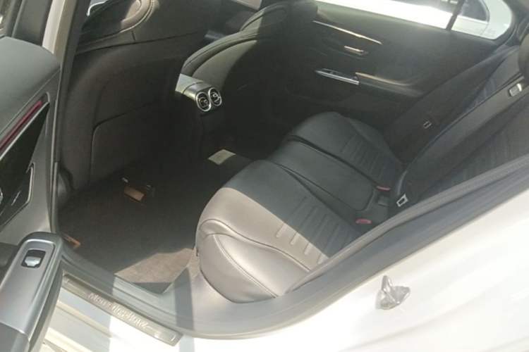 Used Mercedes-Benz C-Class 2023 Revised C 200 L Sport Edition Left Rear Seat