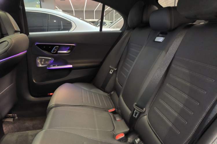 Used Mercedes-Benz C-Class 2023 Second Facelift C 260 L Starry Night Sports Edition Left Rear Seat