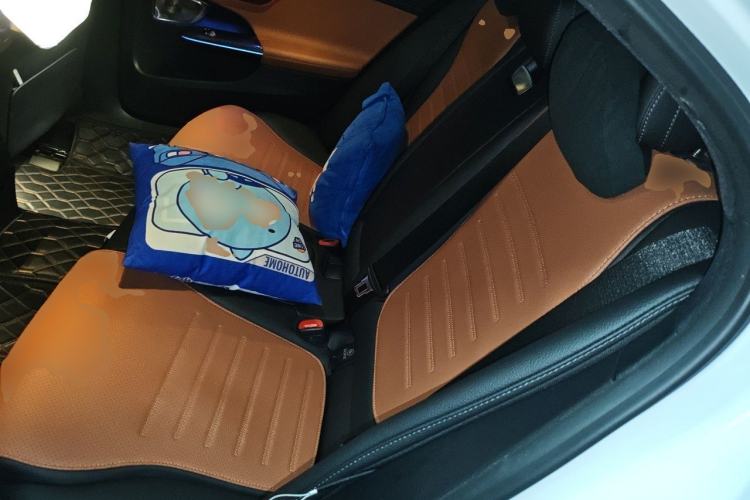 Used Mercedes-Benz C-Class 2023 Restyled C 260 L Night Edition Sports Version Left Rear Seat